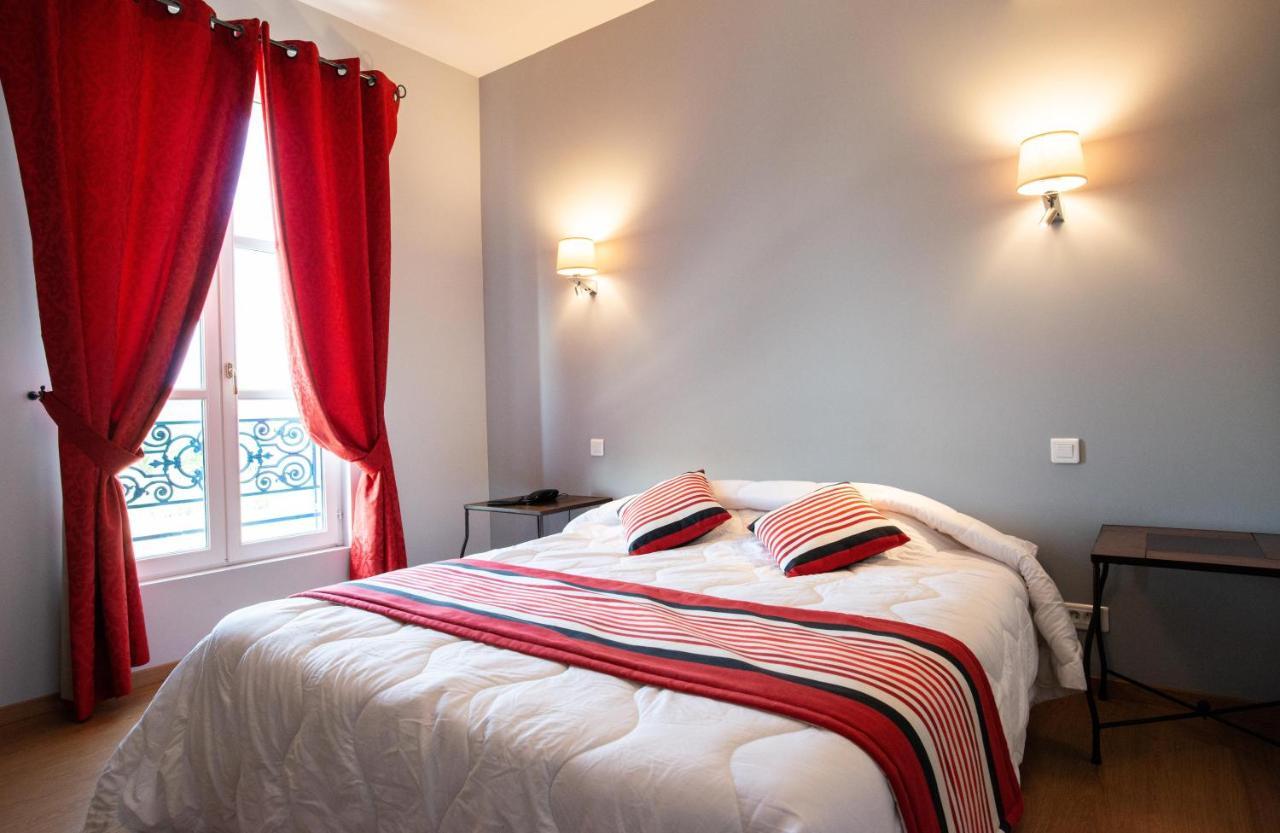 Logis Hotel De La Tour ลีบอร์น ภายนอก รูปภาพ
